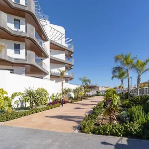 Marinsa Beach, 1 Bedroom With Seaview Apartamento Torrox